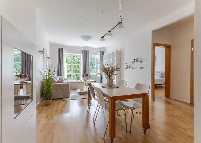 Barbacan By Monto Apartman